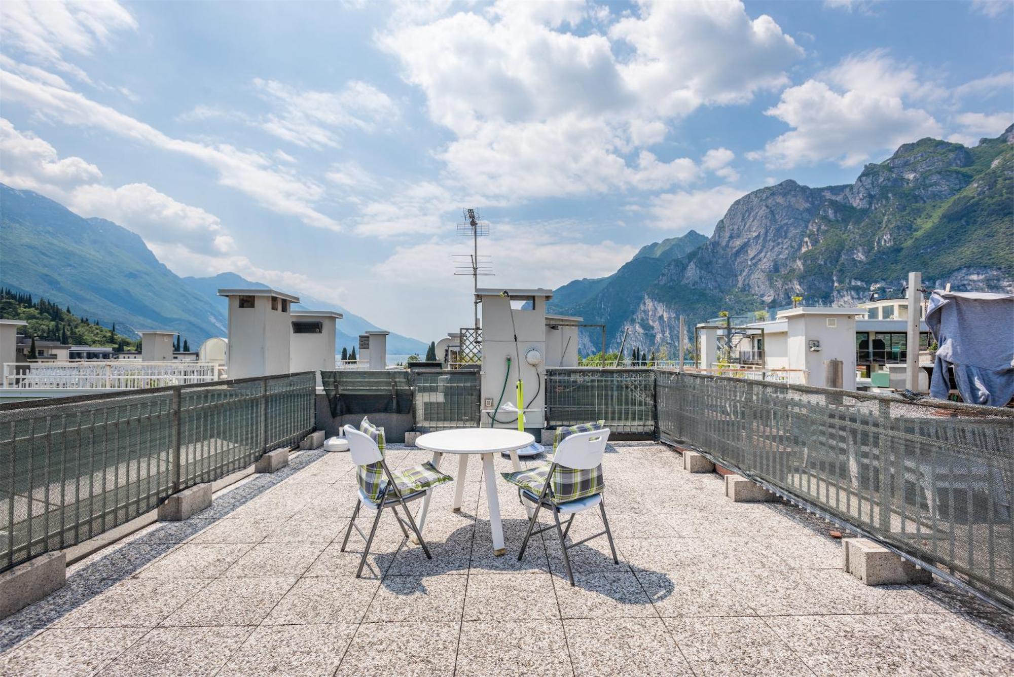 Brione paradise Riva del Garda Esterno foto